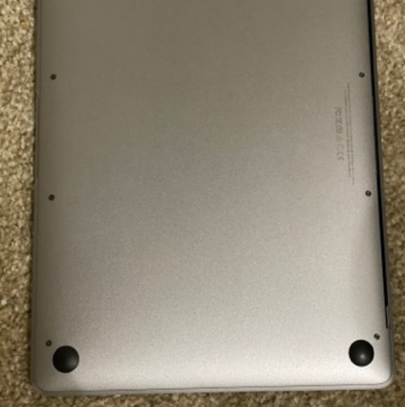 Apple Macbook 2015 Retina 12" - Picture 4 of 8